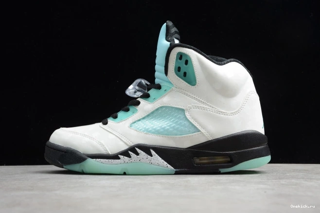One Kick Air Green Jordan CN2932-100 Island 5 0708